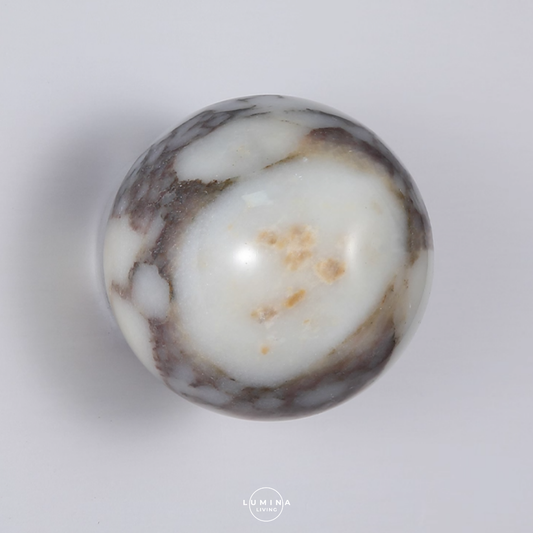 Singapore's top online destination for stylish and high-quality lighting solutions. Whether you’re looking to transform your home with elegant pendant lights, modern chandeliers, or energy-efficient LED lights, we have an extensive selection to suit every taste and budget.